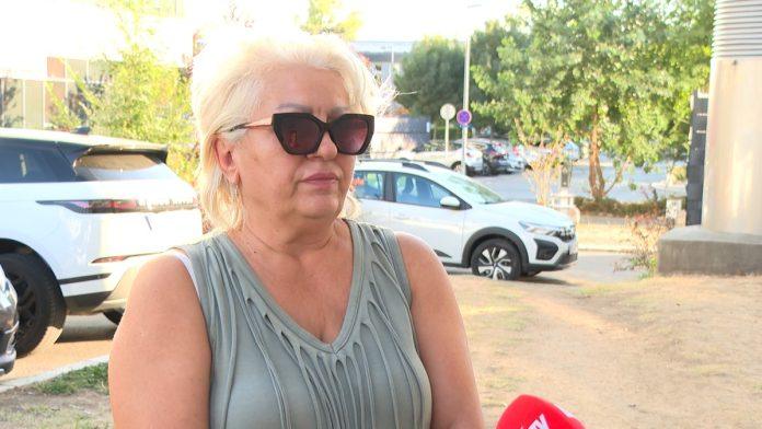 “jadna-majka-kojoj-je-aneli-snajka”-majka-luke-vujovica-nikad-ostrija-prema-ahmicevoj,-odusevljena-anitom:-“ako-dode-do-raskola,-sin-je-kriv”-(video)