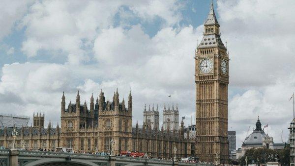 britanska-zelena-stranka-nazvala-cionizam-oblikom-rasizma:-ostro-reagovali-izrael-i-britanski-jevreji britanska-zelena-stranka-nazvala-cionizam-oblikom-rasizma:-ostro-reagovali-izrael-i-britanski-jevreji