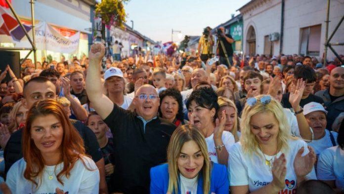 vucic-pred-vise-od-5.000-ljudi-u-backoj-palanci:-necemo-im-dati-srbiju,-vojvodina-je-bila-i-bice-srbija!-sluzim-samo-svom-narodu