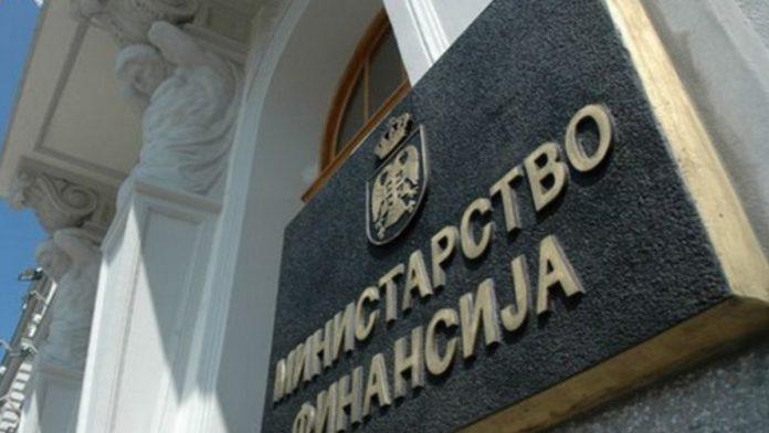opasna-prevara-kruzi-srbijom-tvrde-da-nude-“drzavni-projekat”-i-traze-pare:-zloupotrebljavaju-ime-sinise-malog