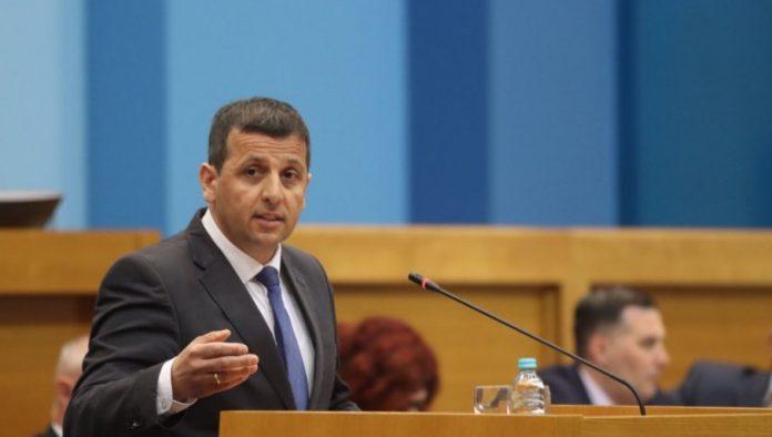 zaboravite-moj-broj:-deklasirani-vukanovic-ljut-na-narod-sto-nije-glasao-za-njega
