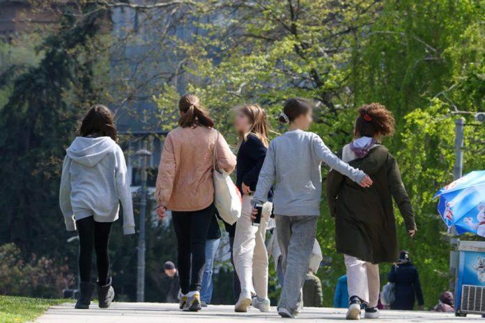 ako-imate-vise-od-30,-ovo-ce-vas-zbuniti!-“rizz”,-“delulu”,-“sigma”-i-“npc”:-evo-sta-mladi-stvarno-govore