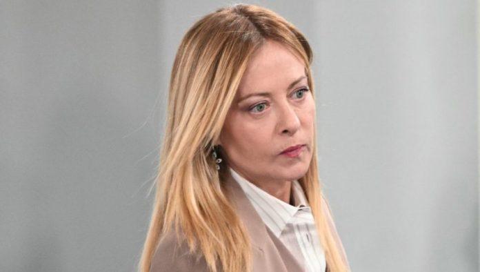 „ja-sam-dorda-meloni“-postaje-zastitni-znak-protiv-dipfejkova:-premijerka-registruje-svoj-glas-na-euipu