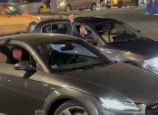 GRAĐANI NA KONjARNIKU POZDRAVLjALI AKTIVISTE SNS: Uzvikivali “Aco, Srbine” u znak podrške Aleksandru Vučiću (VIDEO) gradani-na-konjarniku-pozdravljali-aktiviste-sns:-uzvikivali-“aco,-srbine”-u-znak-podrske-aleksandru-vucicu-(video)