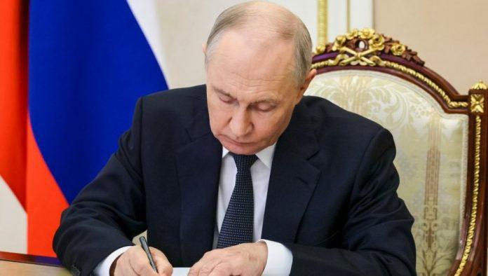 italijanski-unikredit-dobio-odobrenje-putina:-dele-svoje-poslovanje-u-rusiji