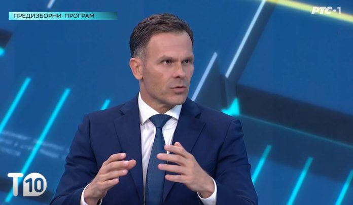 “rekli-ste-da-su-plate-u-srbiji-visoke-i-da-ih-treba-smanjiti”-mali-postavio-kandidata-“studentske”-liste-soskica-na-mesto:-to-je-vasa-ekonomska-politika