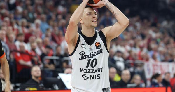 tanaskovic-otkrio-sve:-evo-sta-je-penjaroja-rekao-igracima-u-madridu! tanaskovic-otkrio-sve:-evo-sta-je-penjaroja-rekao-igracima-u-madridu!