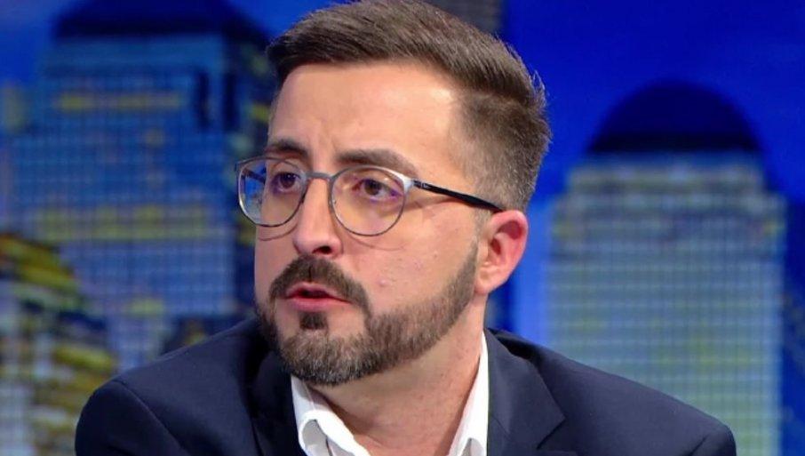obrknezev-razotkrio-novu-taktiku-studentske-liste:-napadima-na-glasanje-u-dijaspori-pokusavaju-da-stvore-sumnju-u-izborni-proces obrknezev-razotkrio-novu-taktiku-studentske-liste:-napadima-na-glasanje-u-dijaspori-pokusavaju-da-stvore-sumnju-u-izborni-proces
