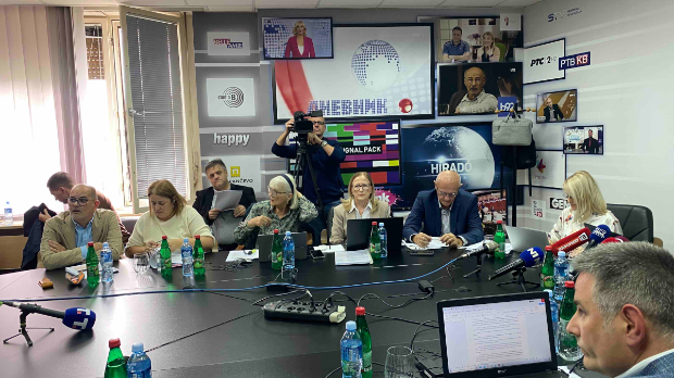 РЕМ-одложио-одлуку-о-телевизији-“Информер” РЕМ-одложио-одлуку-о-телевизији-“Информер”