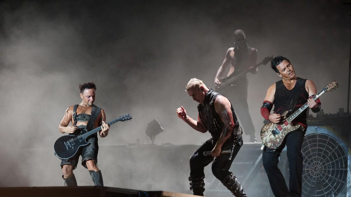 “ramstajn”-je-napisao-hit-za-bracu-klicko,-ali-su-ga-bokseri-odbili:-pesma-je-postala-svetski-fenomen “ramstajn”-je-napisao-hit-za-bracu-klicko,-ali-su-ga-bokseri-odbili:-pesma-je-postala-svetski-fenomen