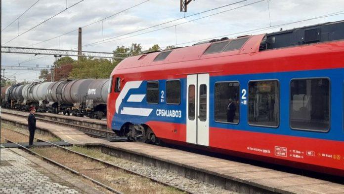posle-vise-od-pet-godina:-putnicki-voz-iz-nisa-ponovo-stigao-na-leskovacku-zeleznicku-stanicu