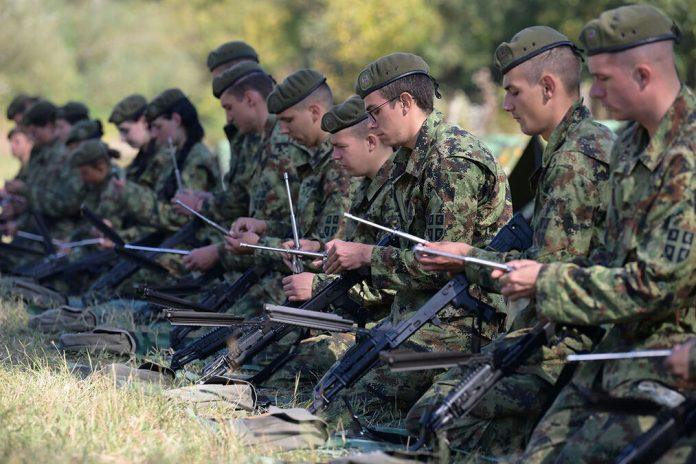 terenska-obuka-najmlade-generacije-vojnika:-regruti-prosli-prvo-logorovanje-na-poligonima-vojske-srbije