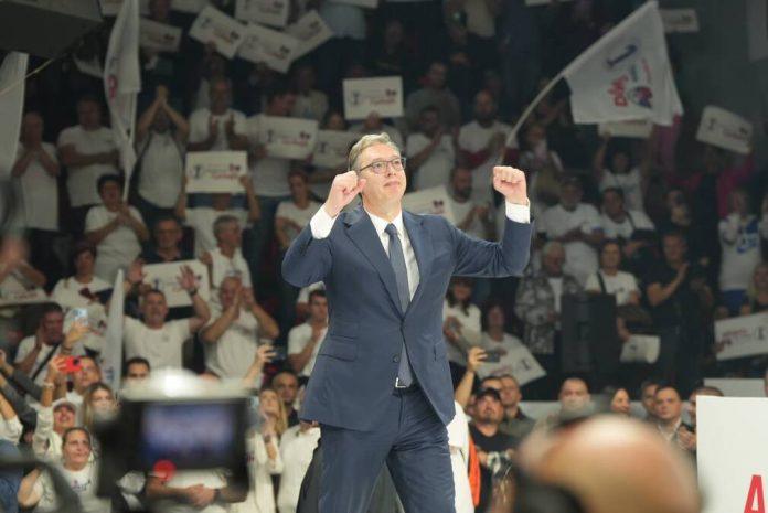 “do-konacne-pobede!”-vucic-objavio-snimak-s-velicanstvenog-skupa-u-kragujevcu-i-narodu-poslao-kratku,-ali-mocnu-poruku-(video)