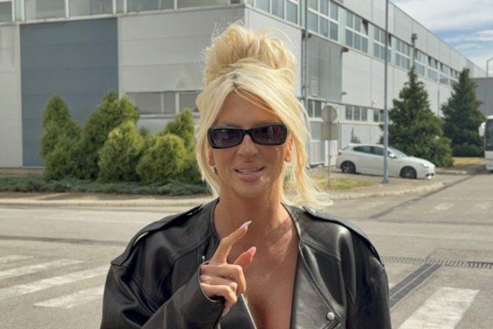 karleusa-otkrila-da-je-na-spisku-sa-svetskim-zlikovcima:-nastao-muk-u-studiju-zbog-njenog-priznanja,-evo-sta-joj-se-desava!