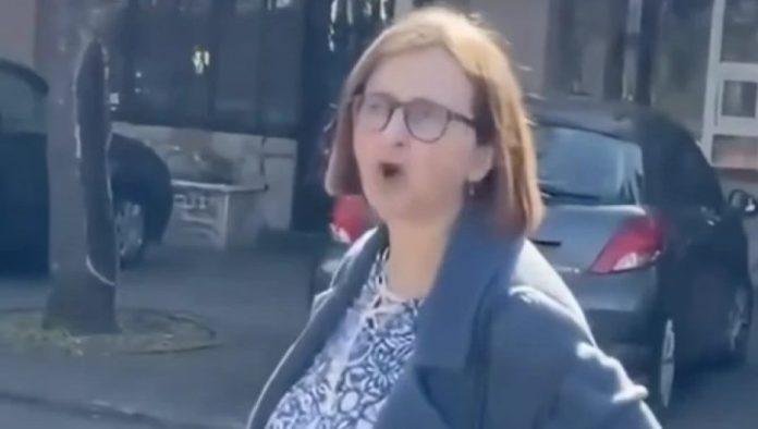 blokaderka-postala-“demonski”-poliglota,-kodno-ime:-crknite-svi
