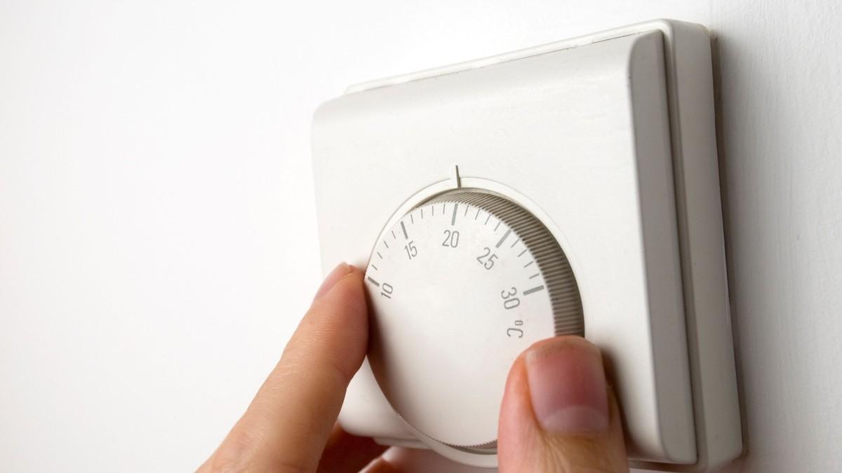 kada-poceti-sa-grejanjem-na-jesen-i-na-koliko-stepeni-podesiti-temperaturu-da-sacuvate-novcanik kada-poceti-sa-grejanjem-na-jesen-i-na-koliko-stepeni-podesiti-temperaturu-da-sacuvate-novcanik