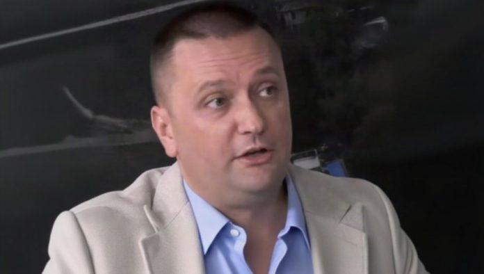 graovac-razotkrio-pozadinu-“studentske-liste”:-milo-lompar-posluzio-kao-maska-za-obmanu-naroda!-(video)