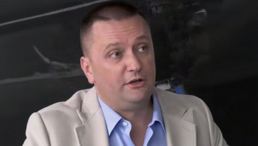 graovac-razotkrio-pozadinu-“studentske-liste”:-milo-lompar-posluzio-kao-maska-za-obmanu-naroda!-(video) graovac-razotkrio-pozadinu-“studentske-liste”:-milo-lompar-posluzio-kao-maska-za-obmanu-naroda!-(video)