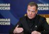 Medvedev reagovao na Trampov poziv na smenu Zelenskog, pa poručio: “Saberite se” medvedev-reagovao-na-trampov-poziv-na-smenu-zelenskog,-pa-porucio:-“saberite-se”