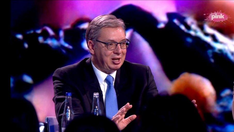 vucic-dao-obecanje:-vise-nece-biti-politike-na-fakultetima-i-u-skolama,-ako-pobedimo vucic-dao-obecanje:-vise-nece-biti-politike-na-fakultetima-i-u-skolama,-ako-pobedimo