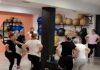VLAŠKO KOLO NAJBOLJE SKIDA KILOGRAME: Ovako izgleda fitnes na niški način (VIDEO) vlasko-kolo-najbolje-skida-kilograme:-ovako-izgleda-fitnes-na-niski-nacin-(video)