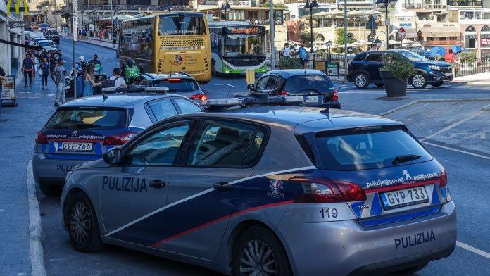 haos-na-malti-zbog-srbina-doziveo-udes,-pa-zavrsio-u-zatvoru:-policija-u-motoru-pronasla-kokain,-ketamin-i-mdma