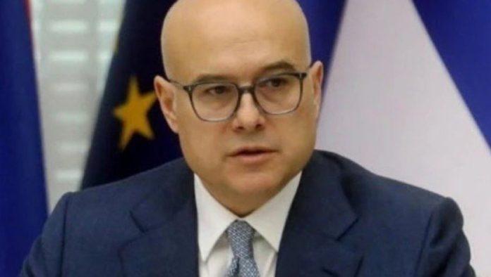 “kada-nemate-plan,-program,-niti-rezultat,-preostaju-vam-samo-uvrede”:-vucevic-o-kampanji-protiv-vucica-i-sapica