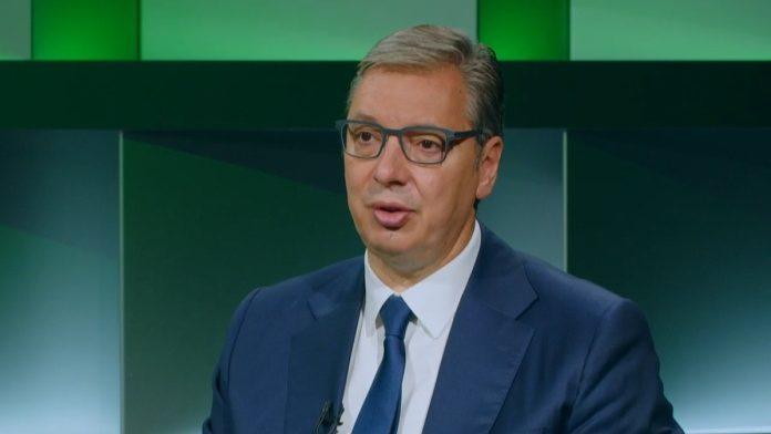 “pobeda-za-mene-znaci-apsolutna-vecina”-vucic-o-izborima:-“sto-se-studentske-liste-tice-ocekujem-36-do-40-odsto-glasova”