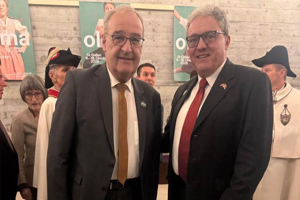 predstavnici-ambasade-pocasni-gosti-na-sajmu-olma-u-sankt-galenu predstavnici-ambasade-pocasni-gosti-na-sajmu-olma-u-sankt-galenu