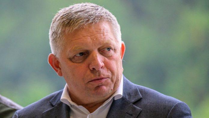 “vucic-je-izvanredan-drzavnik!”-fico:-nadam-se-da-cu-doci-u-srbiju-ove-nedelje,-dogovor-trampa-i-putina-pokazuje-koliko-je-eu-naivna-(video)