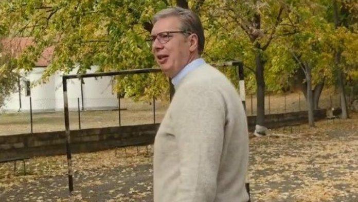 vucic-obisao-skolu-u-lukovu:-nijedno-selo,-nijedna-skola-i-nijedan-vrtic-ne-smeju-da-budu-zaboravljeni-(video)