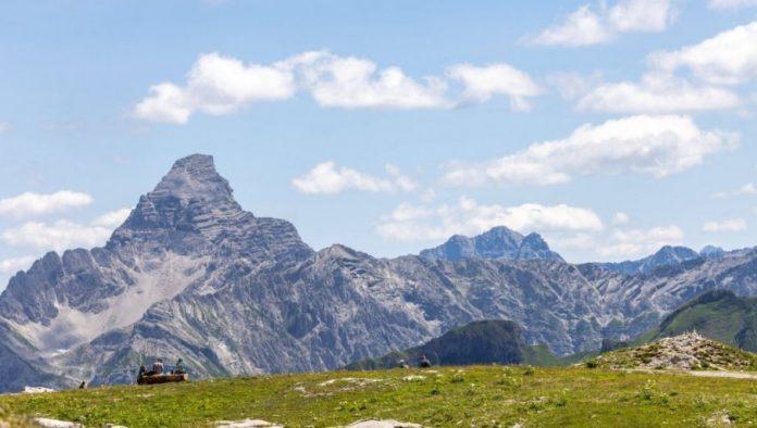 planina-u-evropi-se-raspada:-naucnici-strahuju-od-katastrofe,-vrh-bi-mogao-da-se-srusi-svakog-trenutka