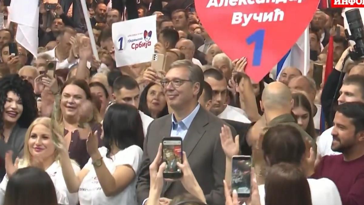skup-liste-“ujedinjena-srbija”-u-zajecaru-prisutan-veliki-broj-pristalica-i-simpatizera,-govorice-vucic skup-liste-“ujedinjena-srbija”-u-zajecaru-prisutan-veliki-broj-pristalica-i-simpatizera,-govorice-vucic