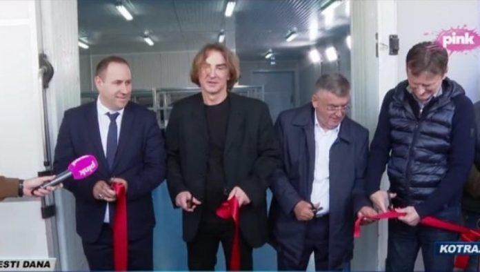 zeljko-mitrovic-otvorio-fabriku-u-kotrazi:-najbolji-inzenjeri-zapadne-srbije-u-selu-vrednih-domacina-proizvodice-elektromotore-(video)