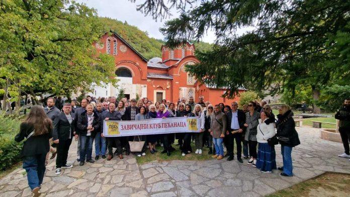 pec-u-srcu,-srce-u-peci:-pecanci-u-peckoj-patrijarsiji-proslavili-manastirsku-slavu,-poziv-i-na-vece-pecanaca-(foto)