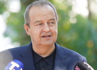 “IZEM TI TAKVU LISTU” Dačić o Studentskoj listi: Ja sam mlađi od 73 kandidata, a imam 60 godina (VIDEO) “izem-ti-takvu-listu”-dacic-o-studentskoj-listi:-ja-sam-mladi-od-73-kandidata,-a-imam-60-godina-(video)