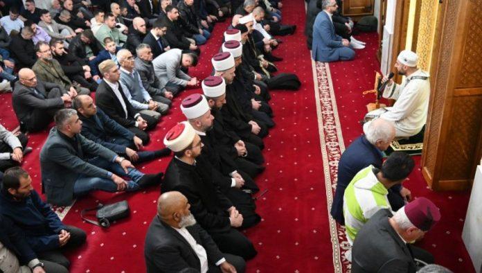 islamska-zajednica-srbije:-nikome-nismo-zatvorili-vrata-dzamije
