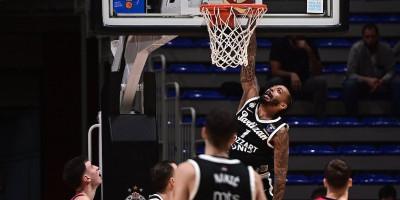 spektakl-u-idealnom-terminu:-evo-gde-mozete-da-gledate-tv-prenos-meca-fenerbahce-–-partizan spektakl-u-idealnom-terminu:-evo-gde-mozete-da-gledate-tv-prenos-meca-fenerbahce-–-partizan