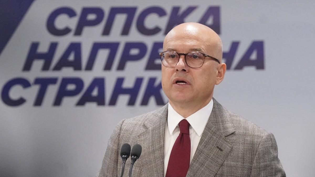 “ovo-su-najgori-napadi-na-aleksandra-i-tamaru-vucic”-vucevic:-“to-je-ruzno-i-gadno” “ovo-su-najgori-napadi-na-aleksandra-i-tamaru-vucic”-vucevic:-“to-je-ruzno-i-gadno”