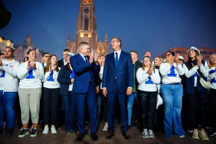 “aleksandar-ne-da-da-srbijom-upravlja-neko-iz-sveta-ma-koliko-bio-mocan”-snazna-poruka-velikog-prijatelja-fica-vucicu:-lider-sa-kicmom-koji-zna-da-kaze-“ne”