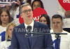 “ULOŽIĆEMO 6 MILIJARDI ZA LEČENJE DECE SA RETKIM BOLESTIMA” Vučić na skupu u Novom Sadu: “Od početka sledeće godine besplatni zubari prvo za najstarije” “ulozicemo-6-milijardi-za-lecenje-dece-sa-retkim-bolestima”-vucic-na-skupu-u-novom-sadu:-“od-pocetka-sledece-godine-besplatni-zubari-prvo-za-najstarije”