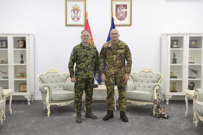 sastali-se-mojsilovic-i-novi-komandant-kfora:-srbi-na-kim-ugrozeni,-kfor-mora-dosledno-da-sprovodi-mandat-i-zastiti-nas-narod