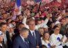 VELIČANSTVEN DOČEK: Vućić i Fico stigli na miting velicanstven-docek:-vucic-i-fico-stigli-na-miting