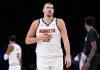 Nikola Jokić zgazio Luku Dončića: Nagetsi upisali novu pobedu, palo i isključenje (VIDEO) nikola-jokic-zgazio-luku-doncica:-nagetsi-upisali-novu-pobedu,-palo-i-iskljucenje-(video)