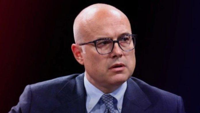 “za-blokadere-je-pristojna-srbija-–-trn-u-oku-vucevic-odgovorio-mariji-vasic:-“novi-sad-nikad-nece-biti-mesto-gde-manjina-maltretira-vecinu”