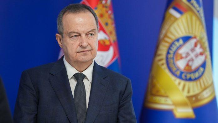 dacic-u-epicentru-drame-u-moskvi-aerodromi-zatvoreni,-svi-letovi-otkazani-zbog-napada-ukrajinskih-dronova