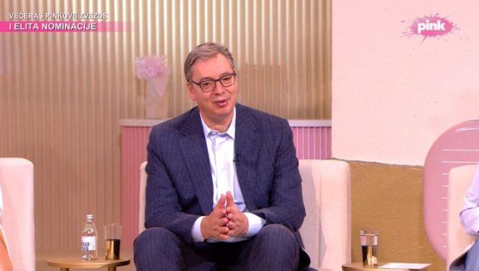 “samo-porodicu-svoju-nisam-mogao-da-zastitim”-vucic:-kada-se-mnogo-osmehujem,-to-znaci-da-se-mnogo-ne-radujem