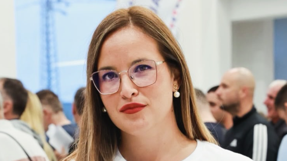 (video)-pavkov-otkrila-kakav-ugled-ima-vucic-u-svetu:-on-je-politicar-koji-vidi-“sumu-od-drveta”,-takvi-su-retki (video)-pavkov-otkrila-kakav-ugled-ima-vucic-u-svetu:-on-je-politicar-koji-vidi-“sumu-od-drveta”,-takvi-su-retki