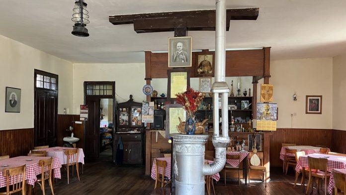 kafana-koja-prkosi-vremenu-100-godina-ukusa,-tajni-i-kraljevskih-gostiju-u-srcu-sumadije