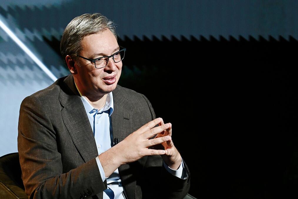 brat-i-ja-smo-tesko-podneli-pad-krajine!-vucic-za-kurir-tv-o-ulasku-u-politiku-–-postavio-ovo-pitanje-na-tribini,-pa-upoznao-seselja:-sukobi-nam-nisu-bili-licni brat-i-ja-smo-tesko-podneli-pad-krajine!-vucic-za-kurir-tv-o-ulasku-u-politiku-–-postavio-ovo-pitanje-na-tribini,-pa-upoznao-seselja:-sukobi-nam-nisu-bili-licni